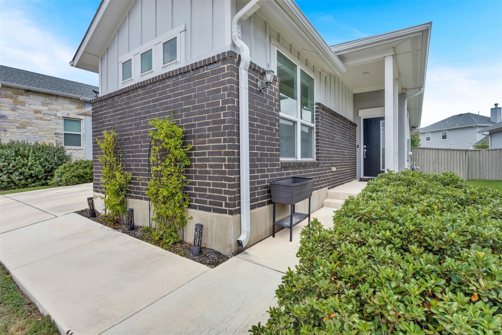 13701 Ronald W Reagan Blvd - Photo 2