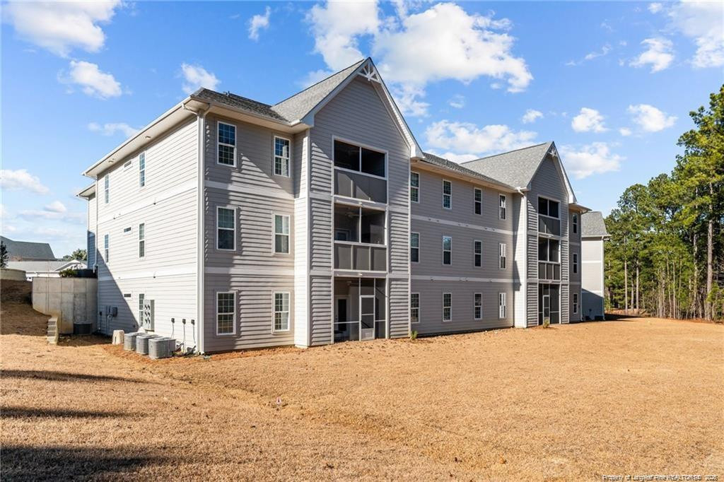 188 Gallery Drive - Photo 18