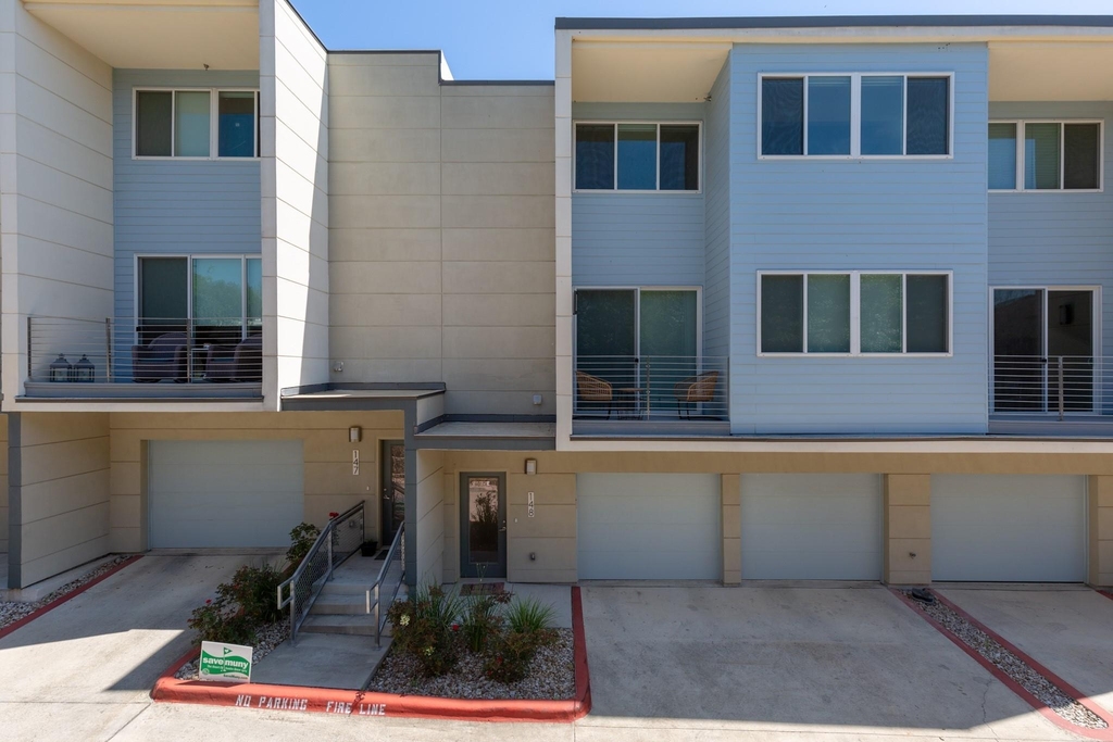 604 N Bluff Dr - Photo 24