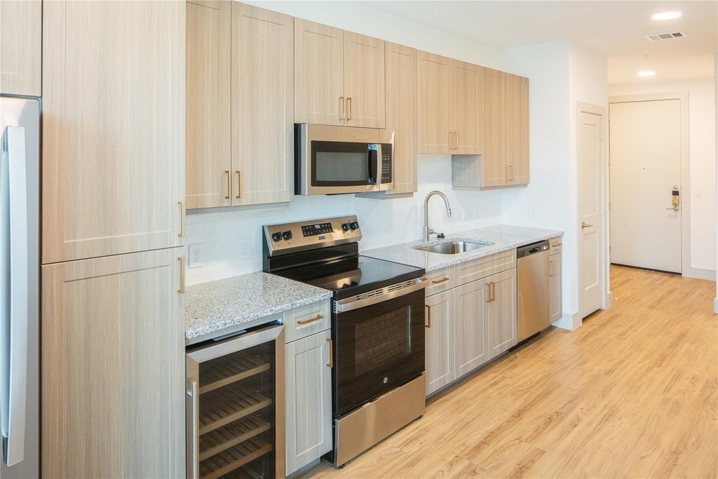 3100 Scofield Ridge Pkwy - Photo 7