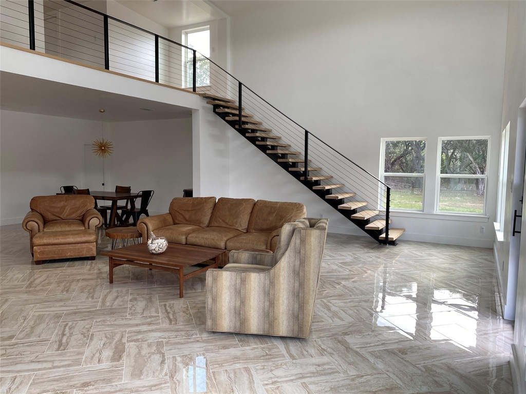 31 Heathrow Ln - Photo 5