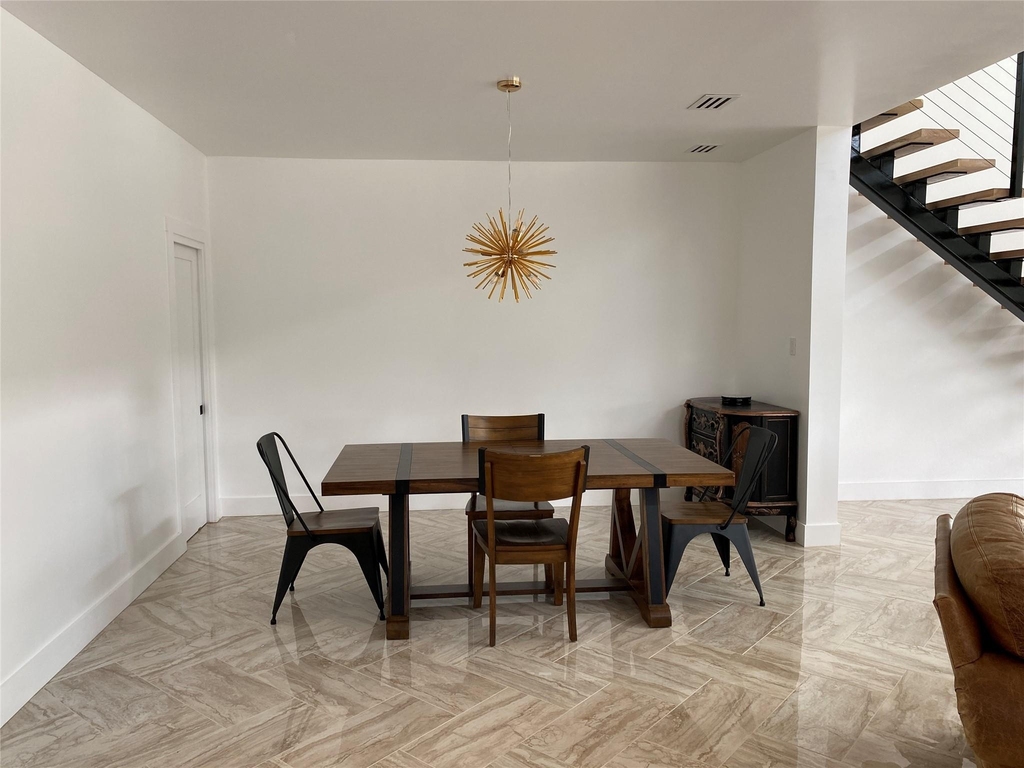 31 Heathrow Ln - Photo 9