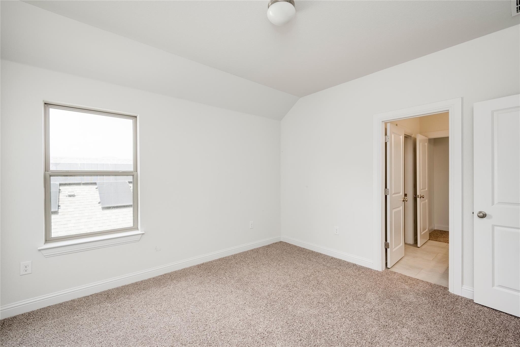 9813 Evening Canopy Dr - Photo 24