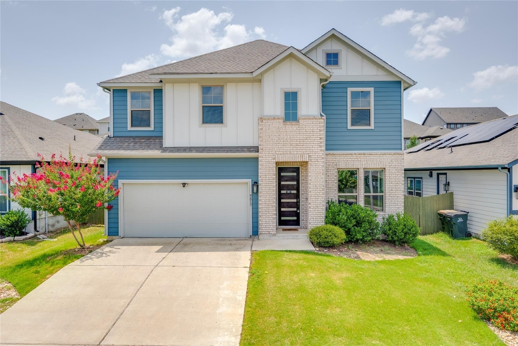 9813 Evening Canopy Dr - Photo 0