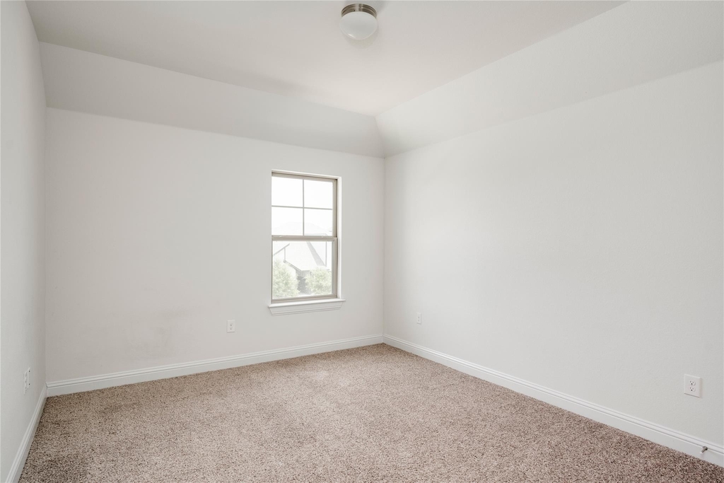 9813 Evening Canopy Dr - Photo 19