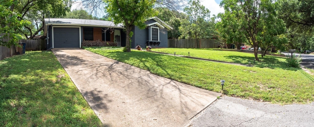 11507 Whitewing Ave - Photo 0