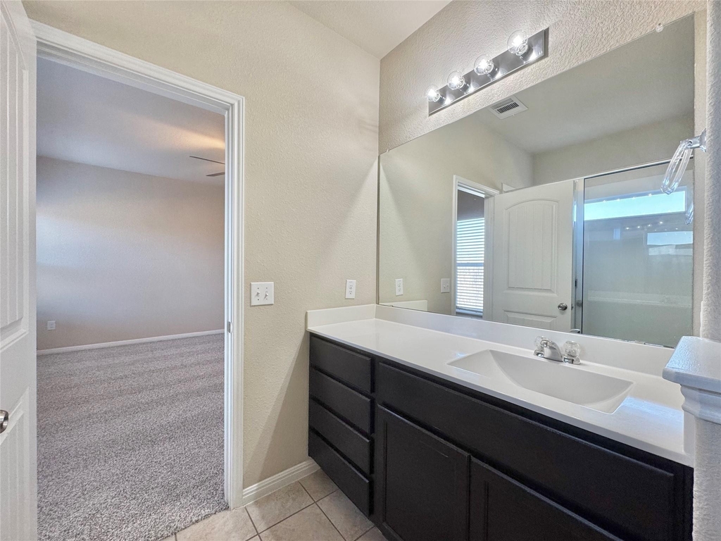 1521 Maier Dr - Photo 11