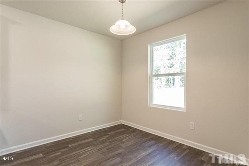 712 Howling Wind Drive - Photo 9