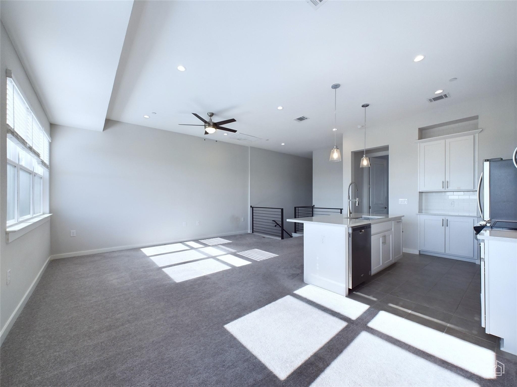 12001 Vista Parke Dr - Photo 6