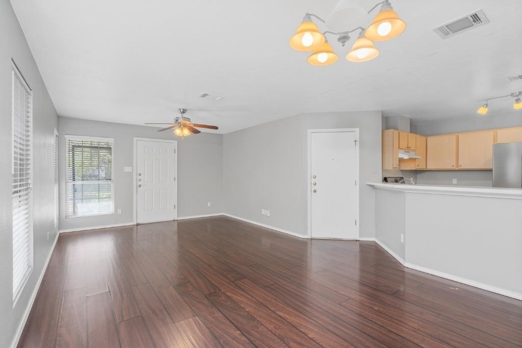 7228 Aldea Dr - Photo 3