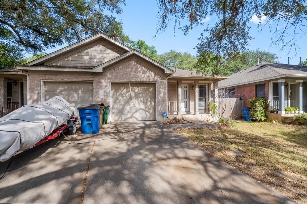 7228 Aldea Dr - Photo 0