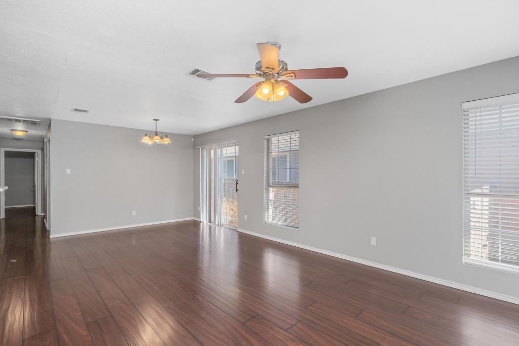 7228 Aldea Dr - Photo 2