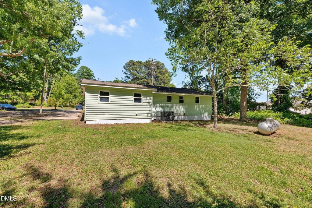 5128 Sunset Lake Road - Photo 23