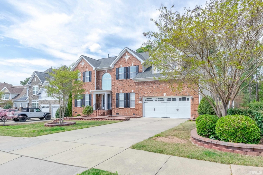 2041 Jadewood Drive - Photo 2