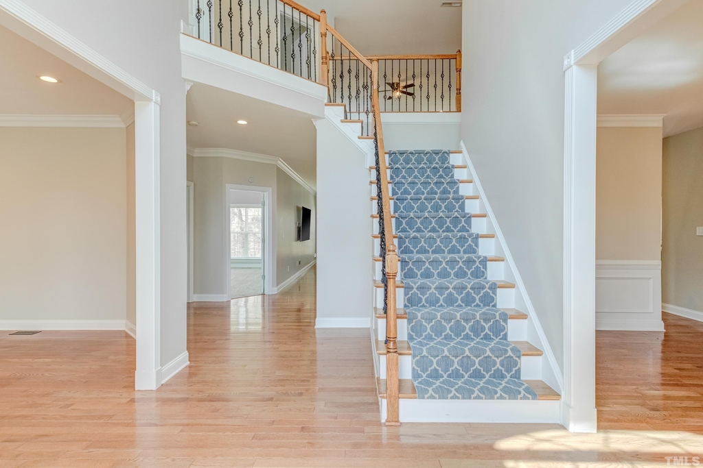 2041 Jadewood Drive - Photo 8