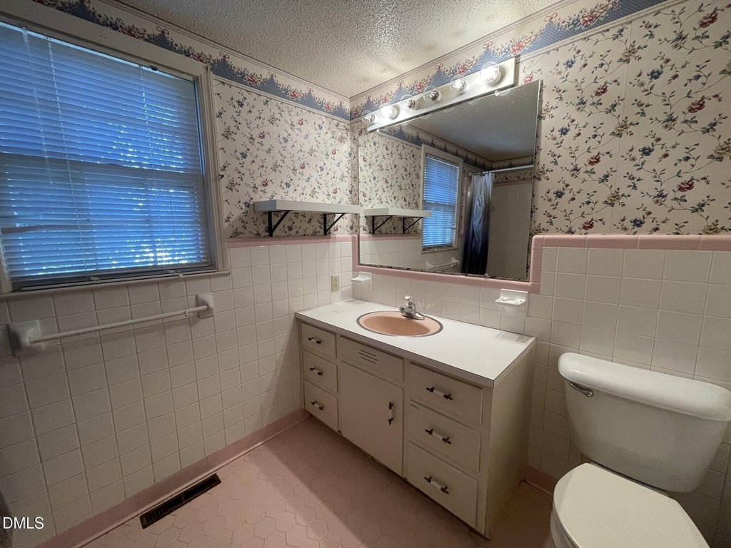 3689 Baileys Xrds Road - Photo 10
