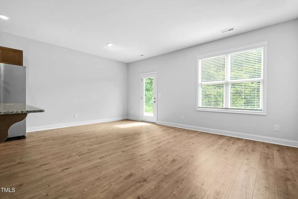332 W Saltgrass Lane - Photo 5
