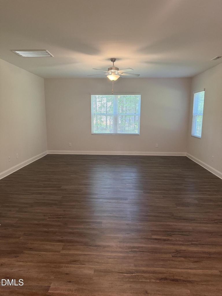 924 Weatherby Lane - Photo 8