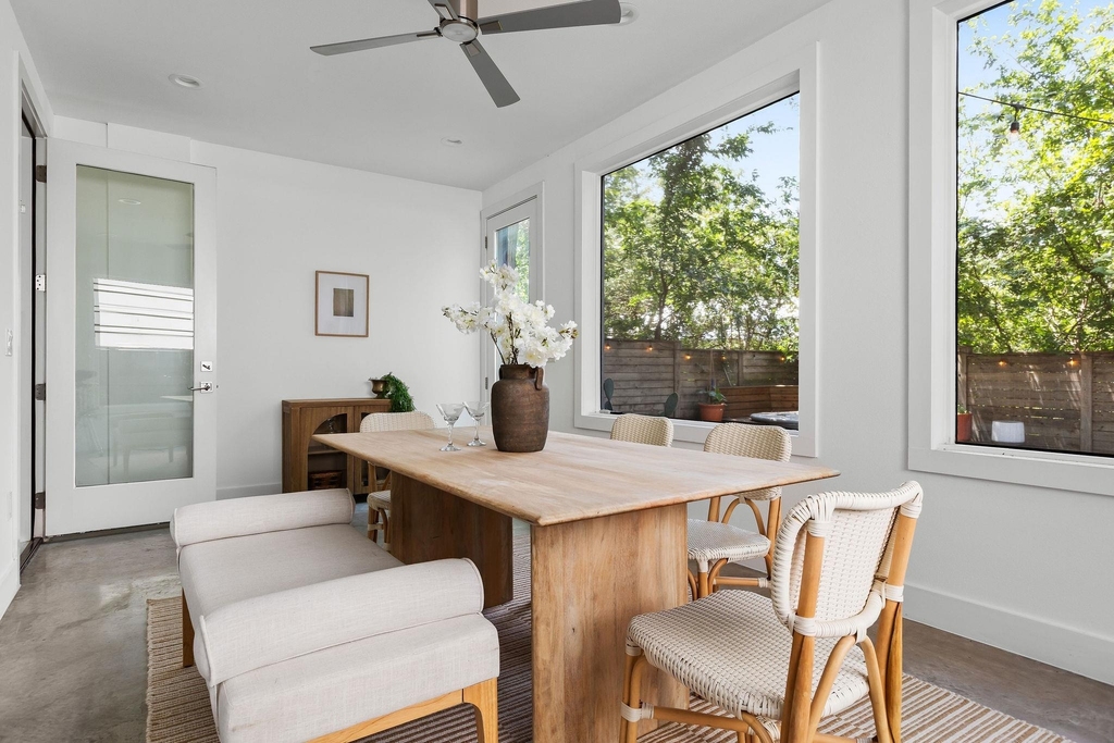 1182 Oakgrove Ave - Photo 3