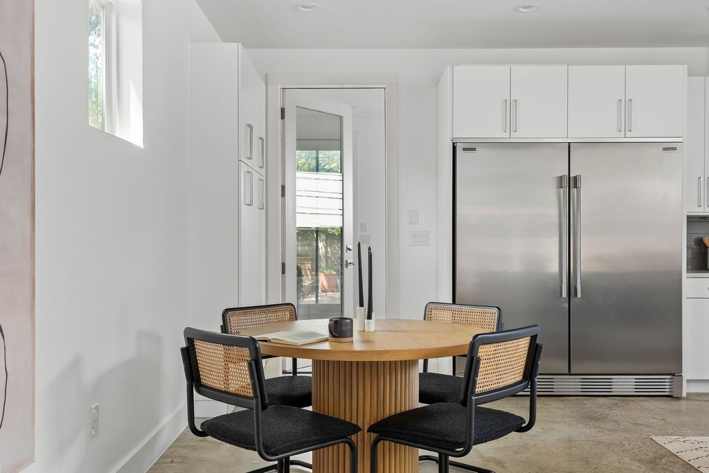 1182 Oakgrove Ave - Photo 13