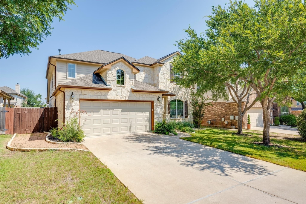 4211 Oldenburg Ln - Photo 0