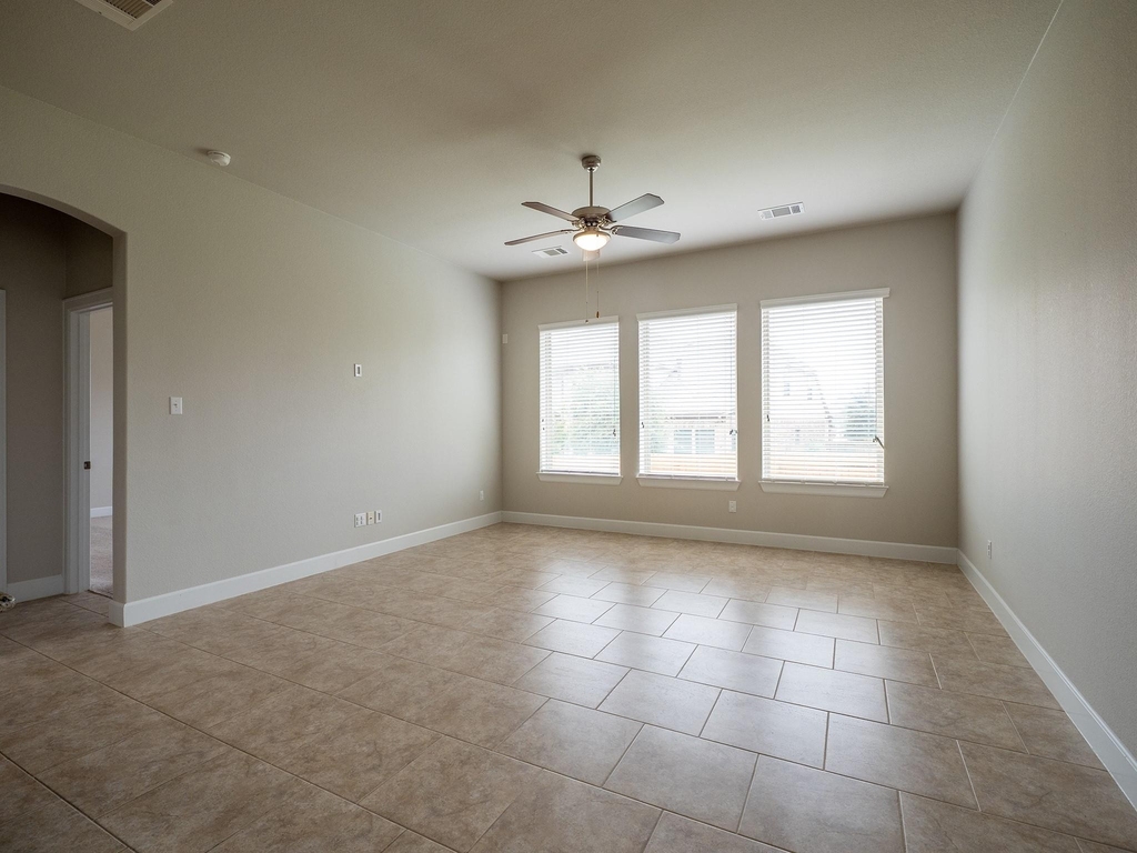 18612 Rio Chama Ln - Photo 8