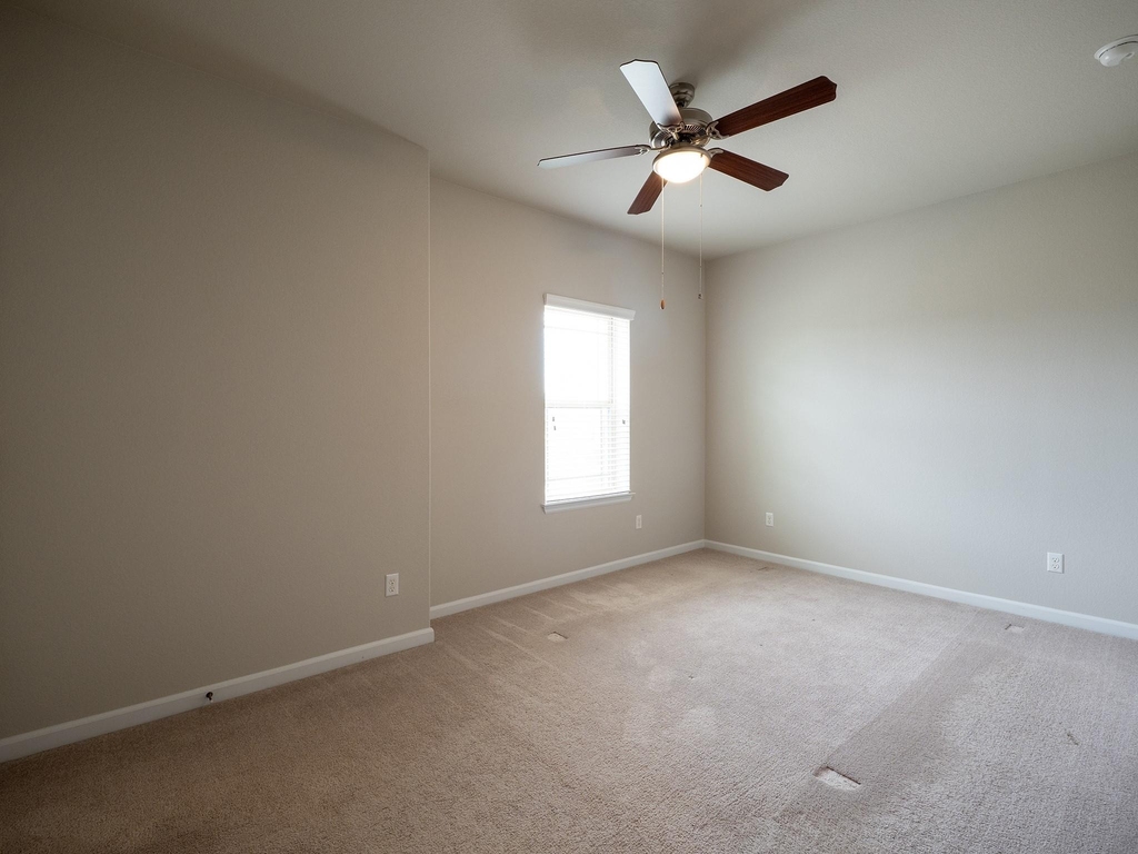 18612 Rio Chama Ln - Photo 18