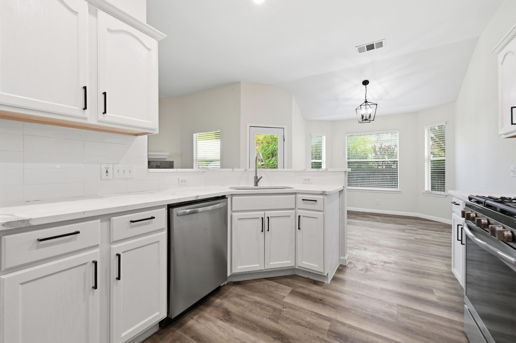 160 Atlantis - Photo 14