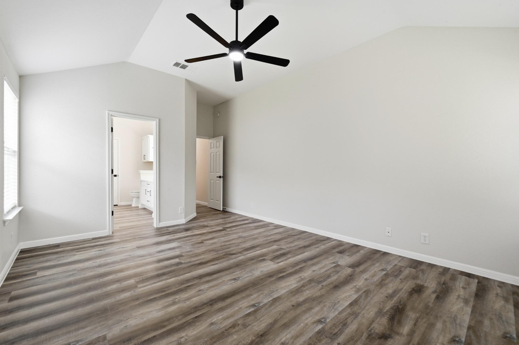 160 Atlantis - Photo 18