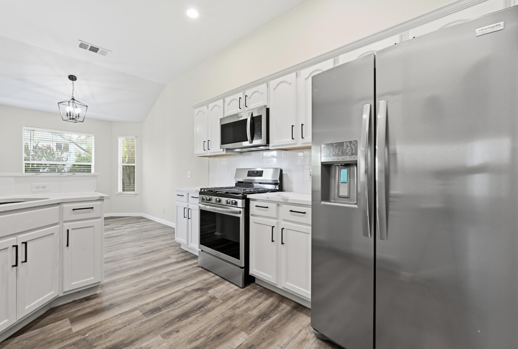 160 Atlantis - Photo 15