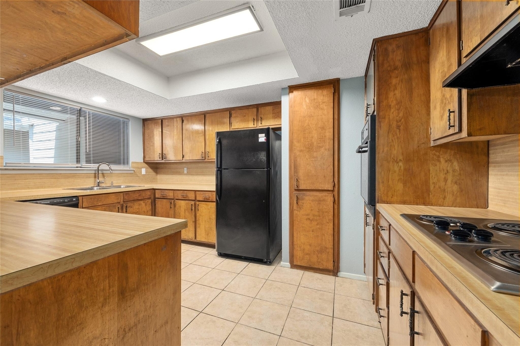 8506 Mesa Dr - Photo 10