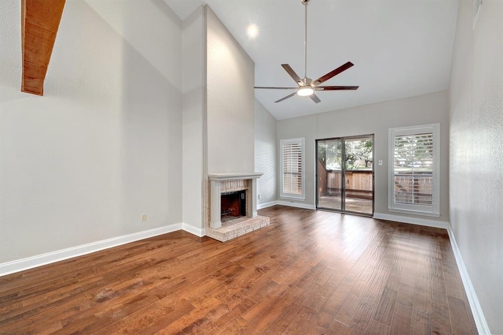 7211 Lakewood Dr - Photo 2