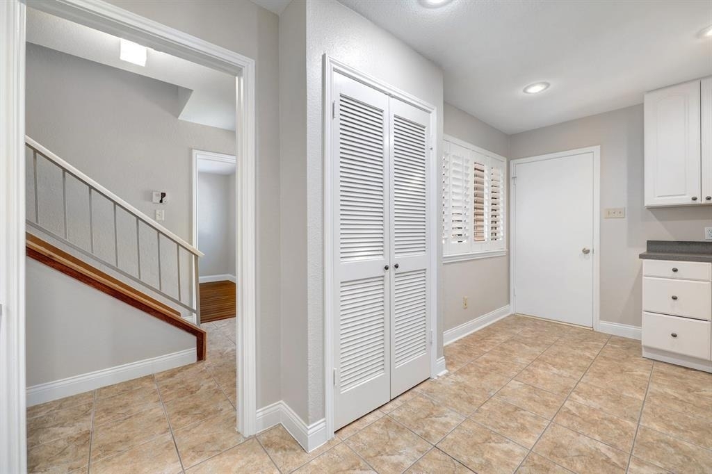 7211 Lakewood Dr - Photo 4