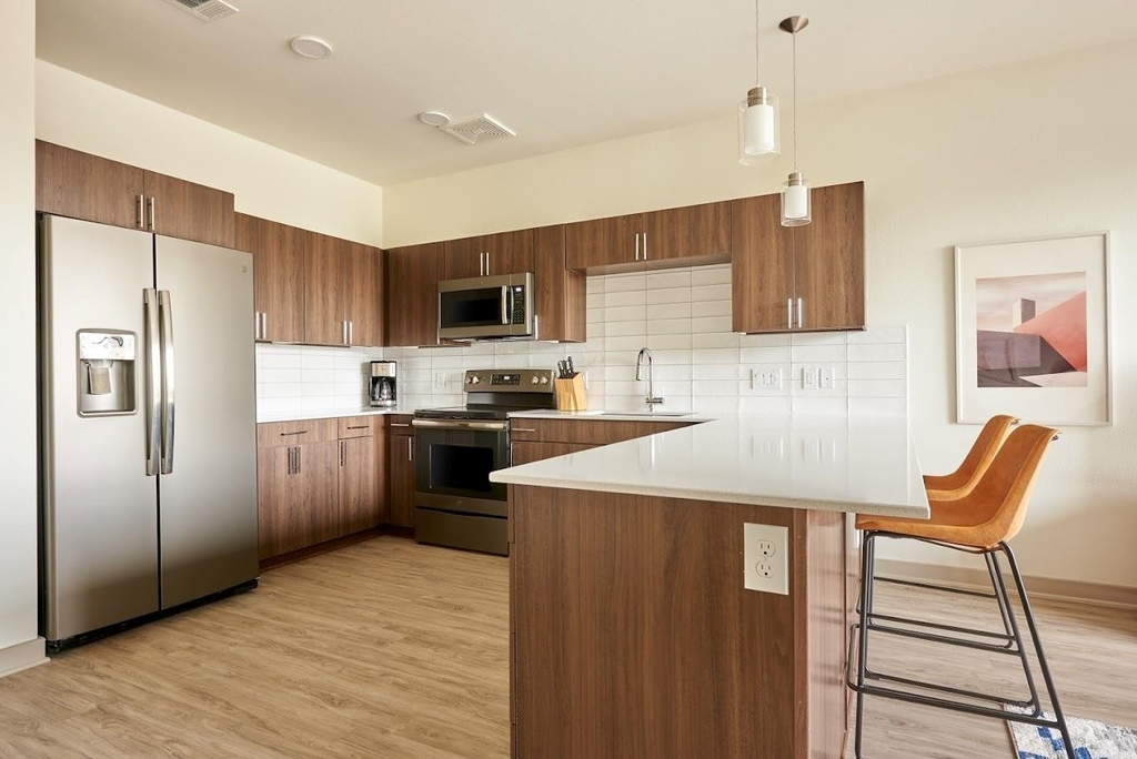 4811 Woodrow Ave - Photo 3