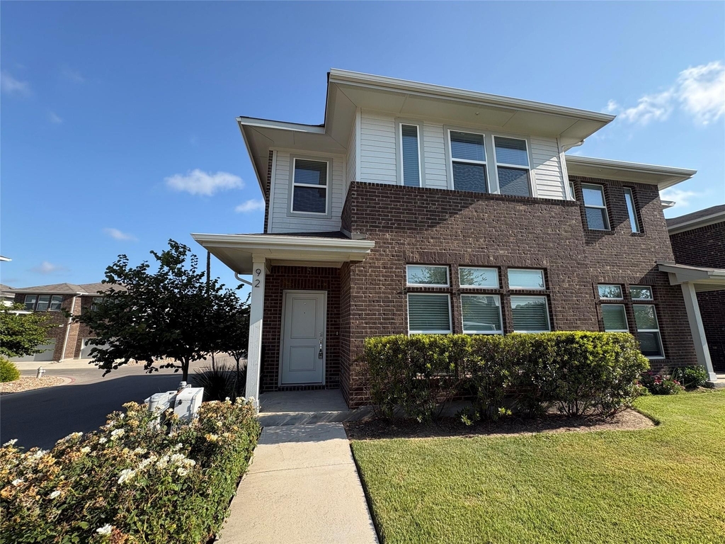 605 W South St - Photo 17