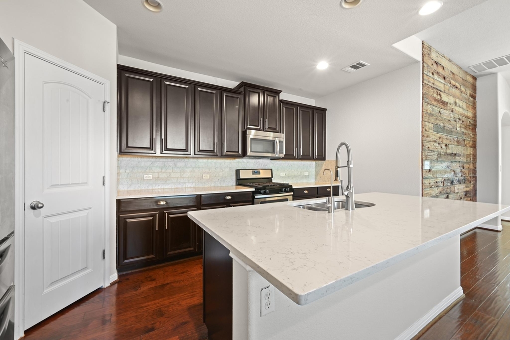 351 Wincliff Dr - Photo 13