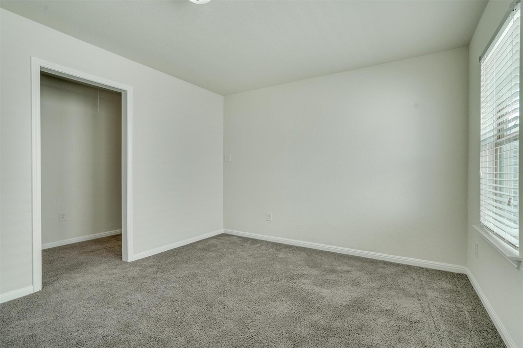 177 Diamond Point Dr - Photo 13