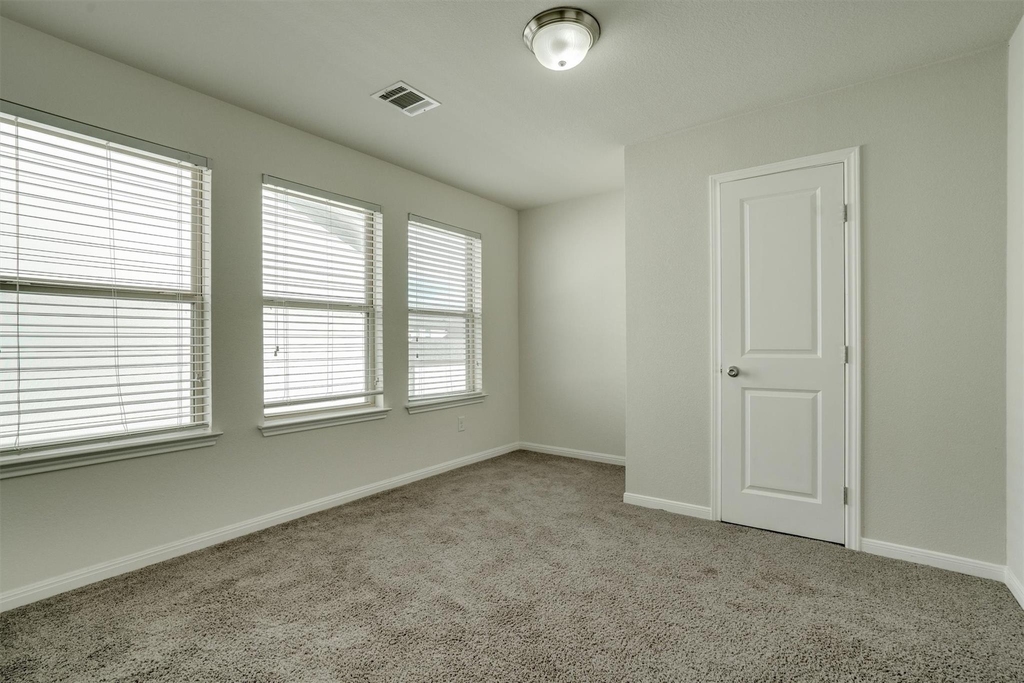 177 Diamond Point Dr - Photo 12
