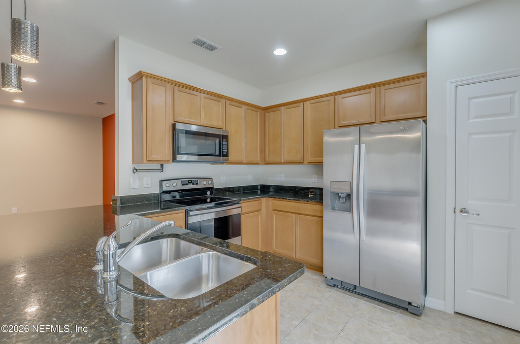 7021 Buroak Court - Photo 5
