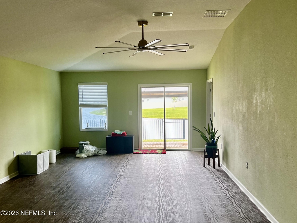 12450 Russian Olive Road - Photo 8