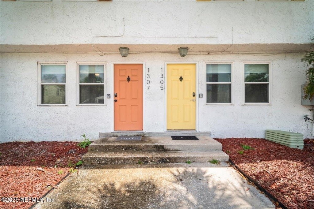 1307 2nd Street N - Photo 2