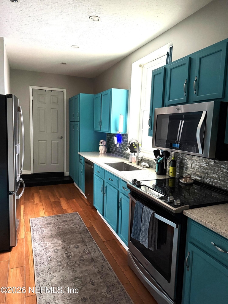 2909 St Johns Avenue - Photo 9
