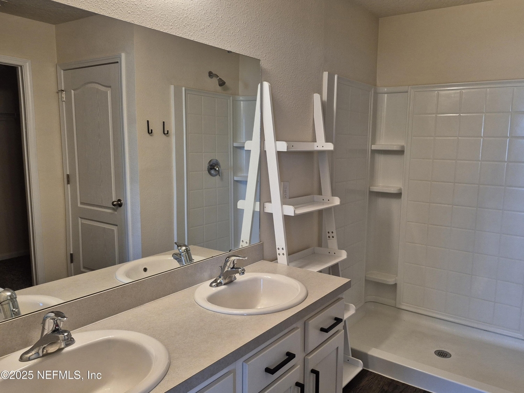 2537 Oak Stream Drive - Photo 7