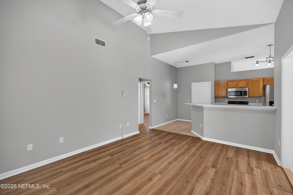 9256 Dale View Lane W - Photo 13