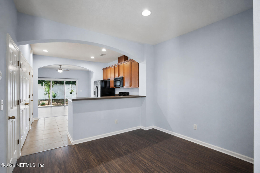 6150 High Tide Boulevard - Photo 4