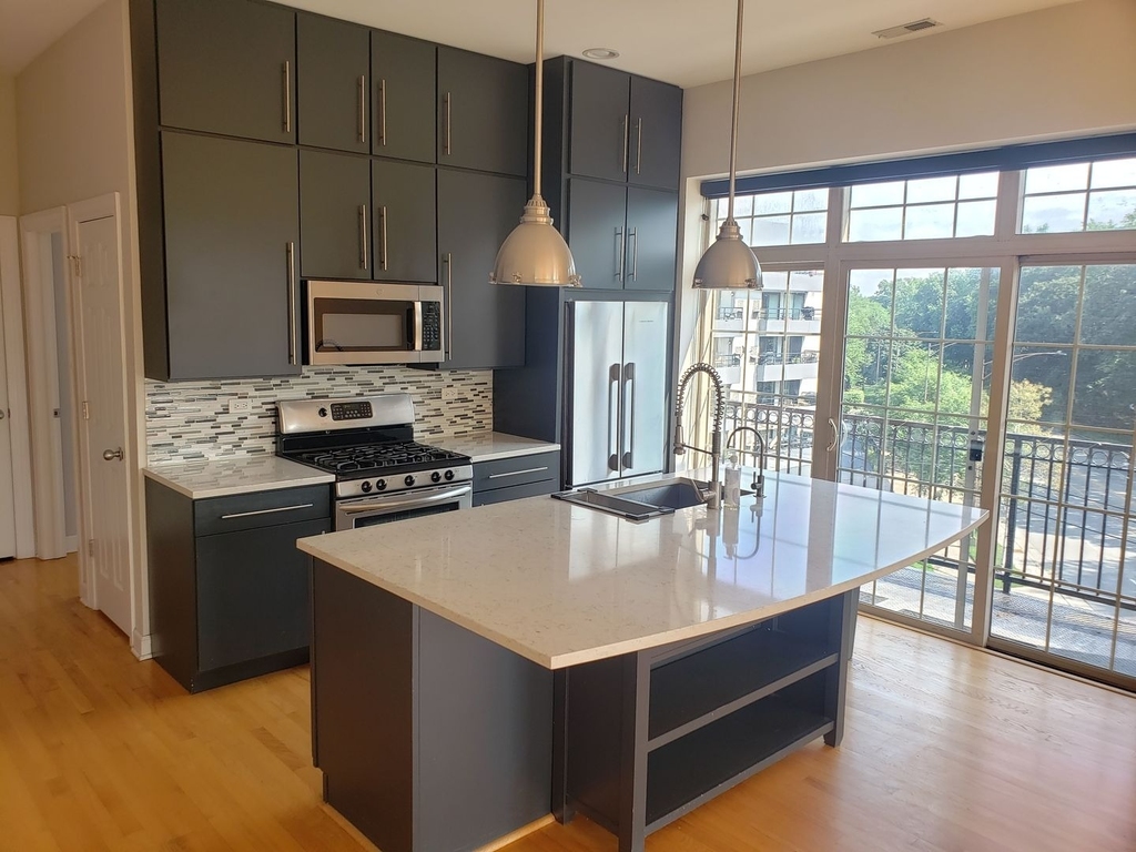 6423 W Touhy Avenue - Photo 6