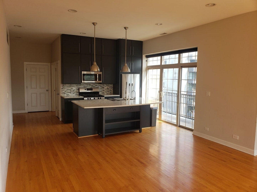 6423 W Touhy Avenue - Photo 14