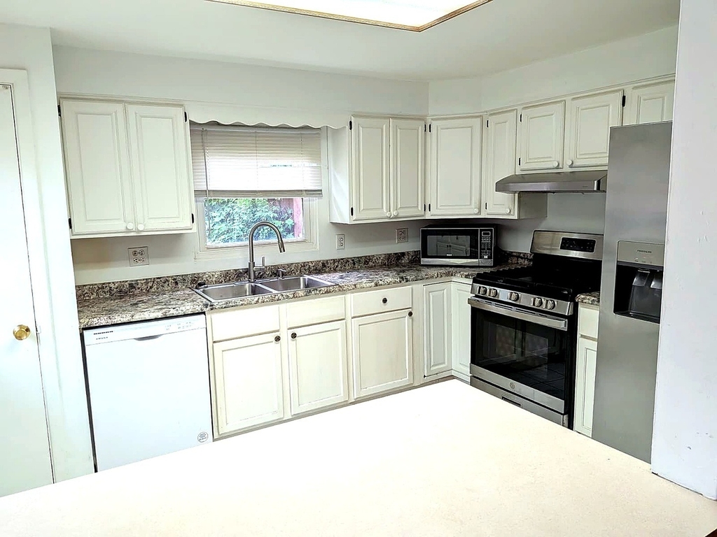 386 Dover Drive - Photo 8