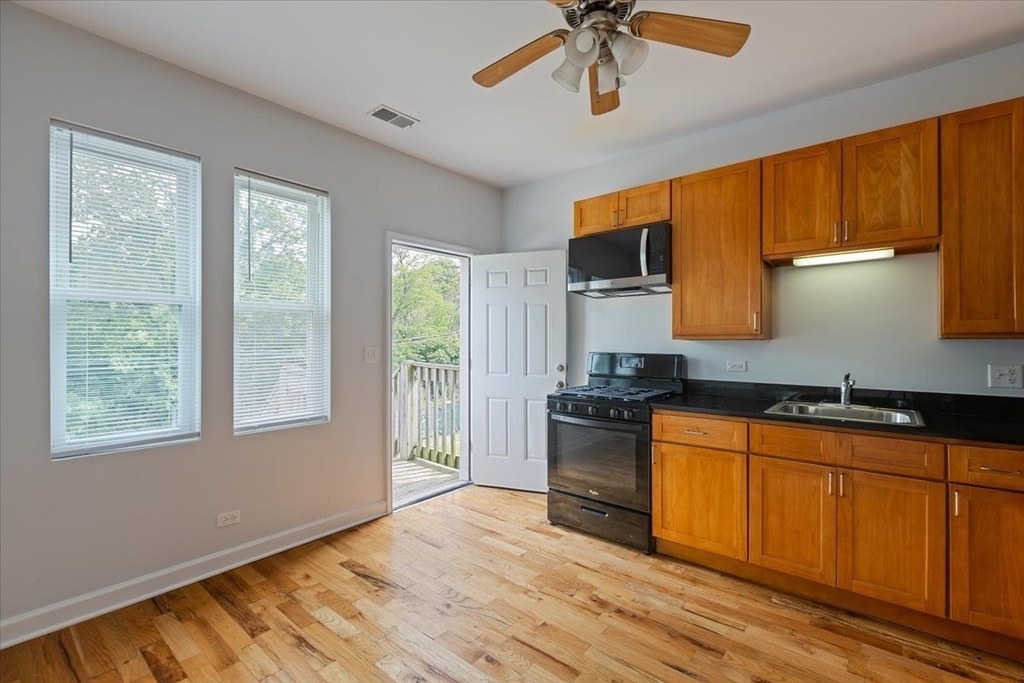 1234 W 49th Place - Photo 4