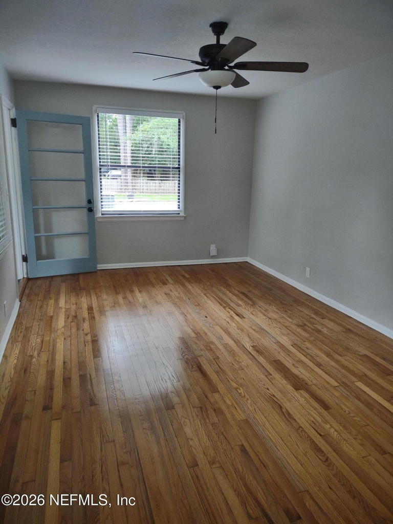 1552 Naldo Avenue - Photo 15
